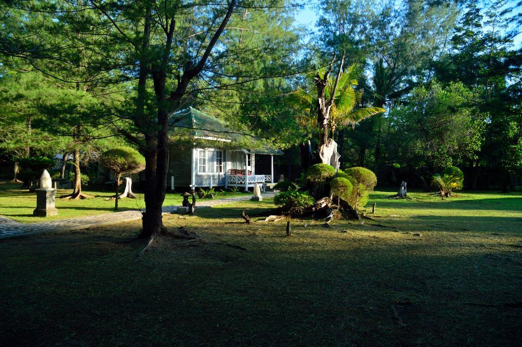 ホテル Gazebo Meno ギリ島 部屋 写真