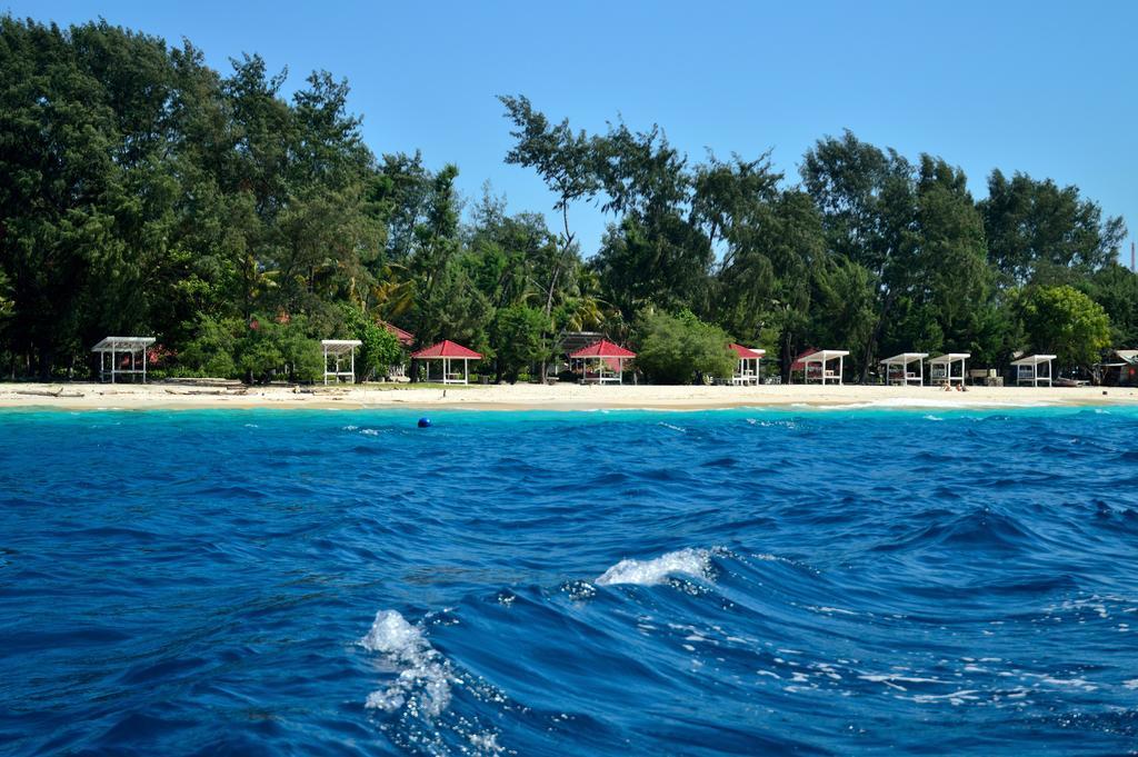 ホテル Gazebo Meno ギリ島 エクステリア 写真